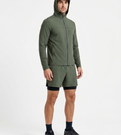 Male_model_wearing_green_jacket_202608310116 (2)