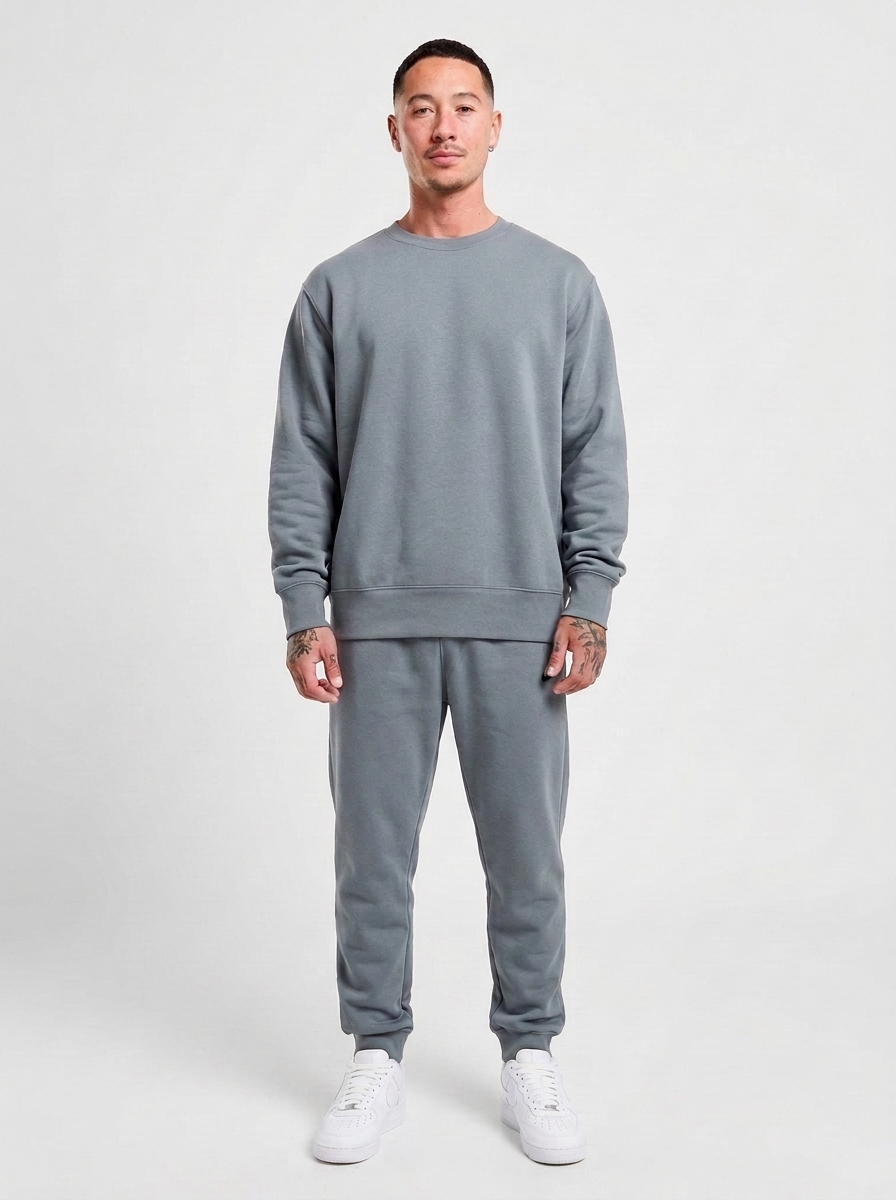 Club Fleece Crew - Image 3