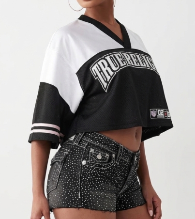 Model_wearing_athletic_jersey_an…_202608271618
