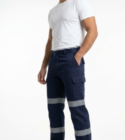 Athletic_model_wearing_work_pants_20260913234348