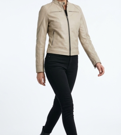 Female_model_wearing_leather_jacket_20260918030414_2