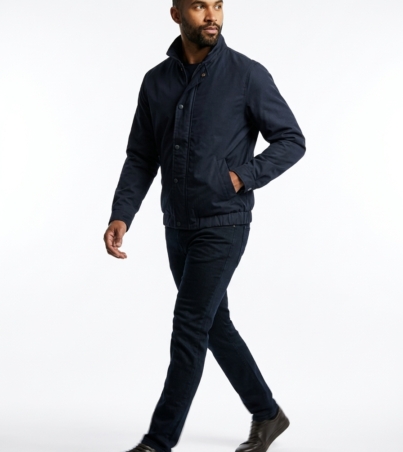 Male_model_walking_in_studio_20260921235546