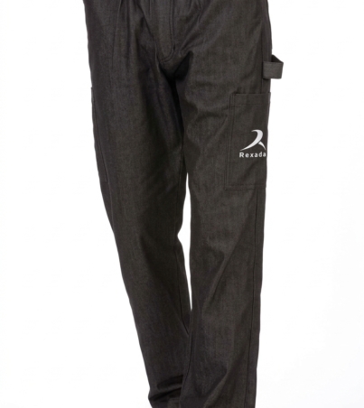 Male_model_wearing_chef_pant_202609040200