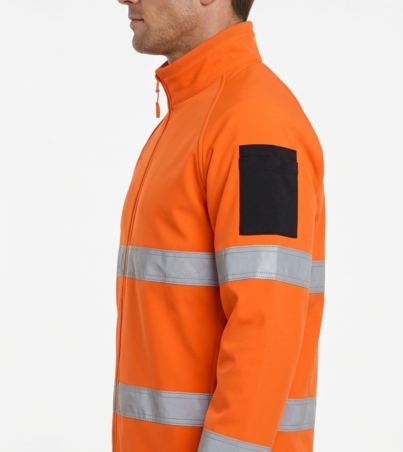 Male_model_wearing_safety_jacket_20260921020741
