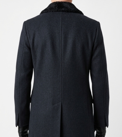 Man_wearing_black_overcoat_20260918003314_2