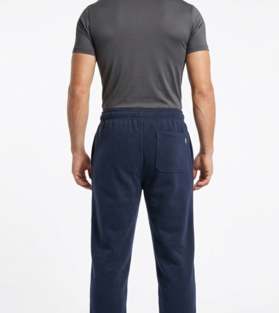 Man_wearing_navy_fleece_sweatpants_20260912022855
