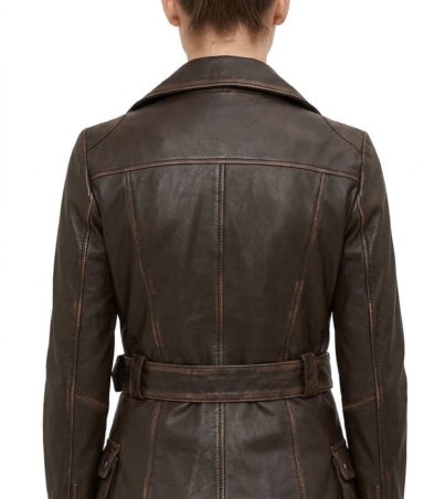 Model_wearing_brown_leather_jacket_20260918030414_2