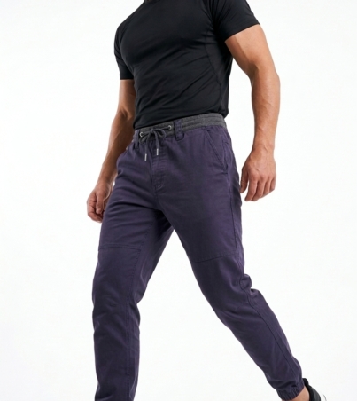Model_wearing_dark_blue_trousers_20260914115700