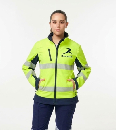Model_wearing_high-visibility_wo…_202609020028_9