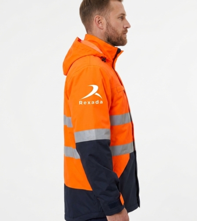 Model_wearing_high_visibility_sa…_202609020028